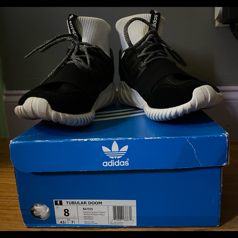 Adidas Tubular Doom Black and White Ying Yang - Picture 2 of 6
